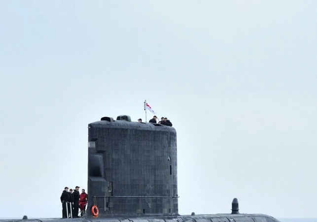 Okret podwodny victoria 920